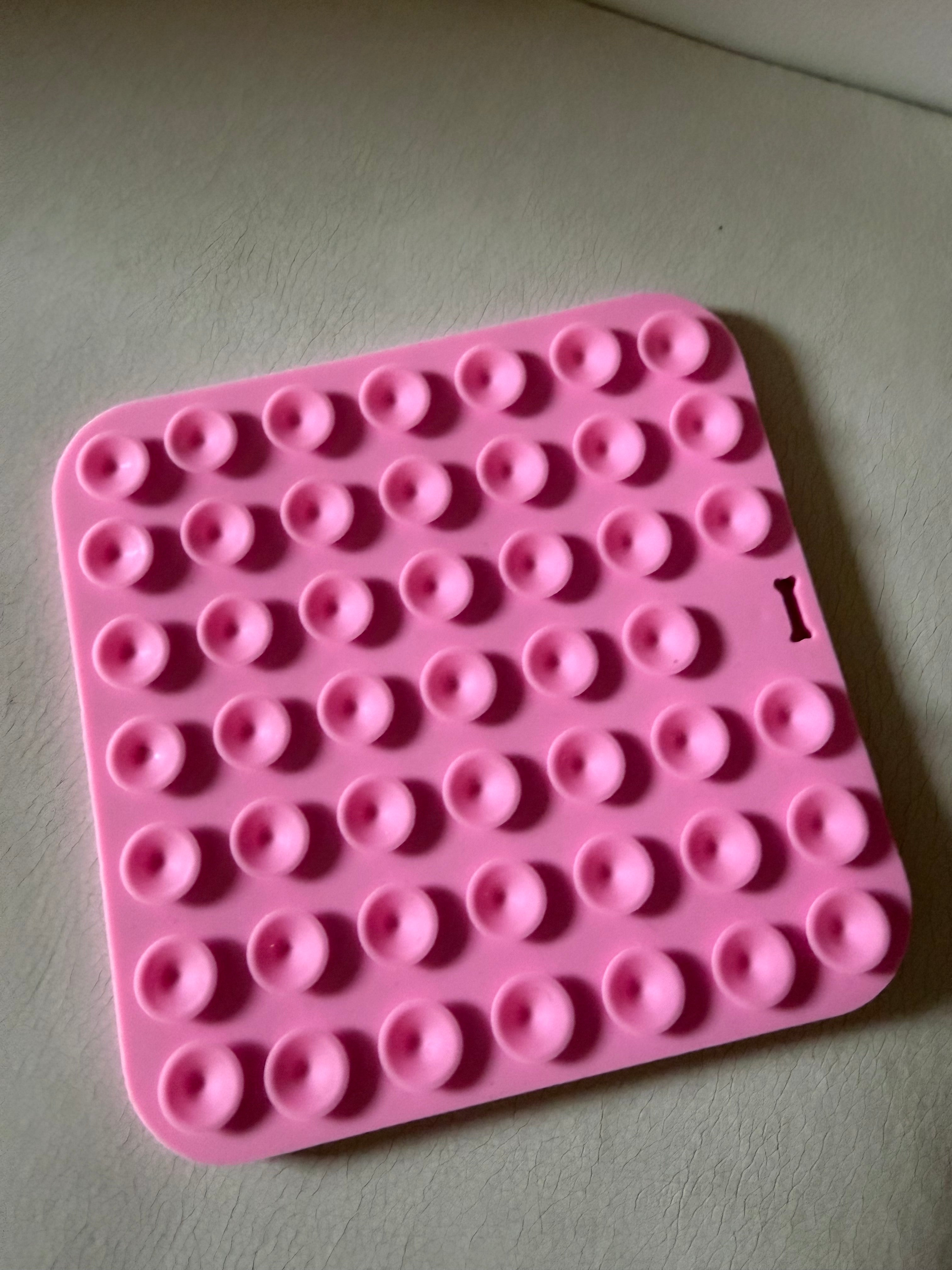 Dog Lick Mat – Slow Feeder & Anxiety Relief Mat