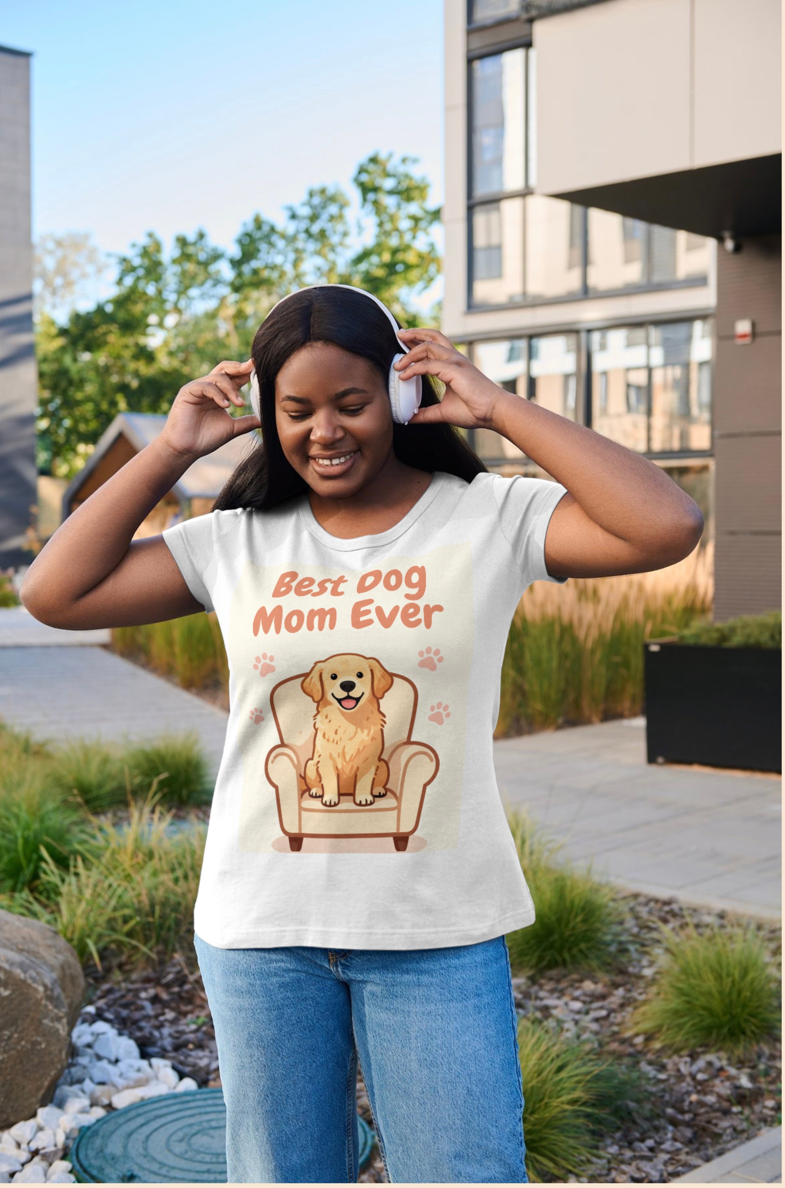Best Dog Mom Ever - Premium Cartoon Dog T-Shirt